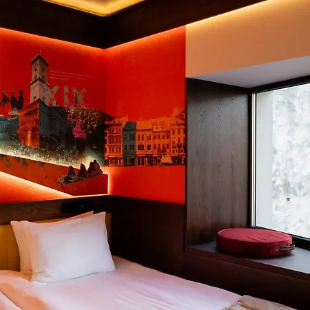 Hotel !fest Rynok Square Lviv