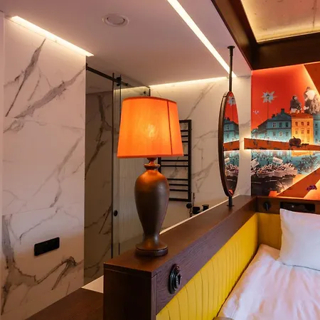 Hotel !fest Rynok Square