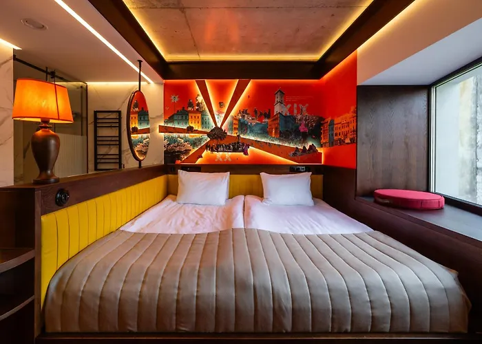 Hotel !fest Rynok Square