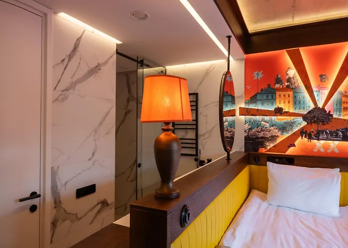 Hotel !fest Rynok Square