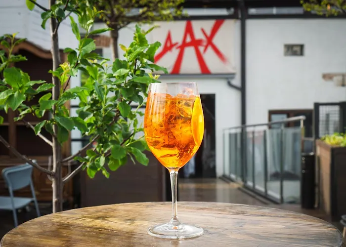 Hotel !fest Rynok Square