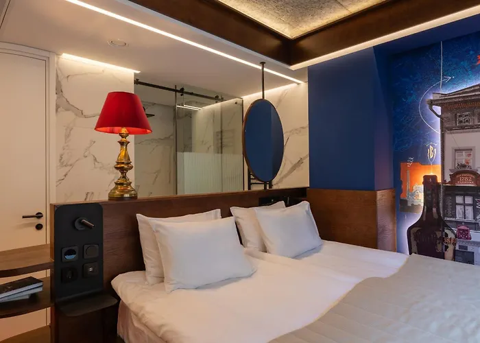 !fest Rynok Square *