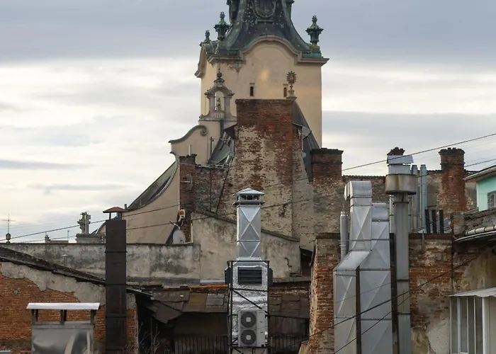 !fest Rynok Square *